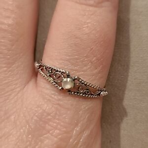 Filigree mother of pearl sterling silver ring